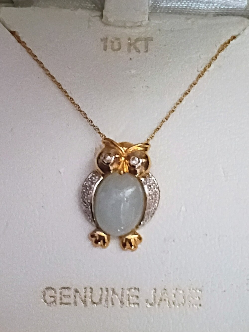 10K Gold Owl Pendant Necklace with Green Jade Center
